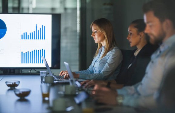 Make Smarter Decisions with Tailored Reporting